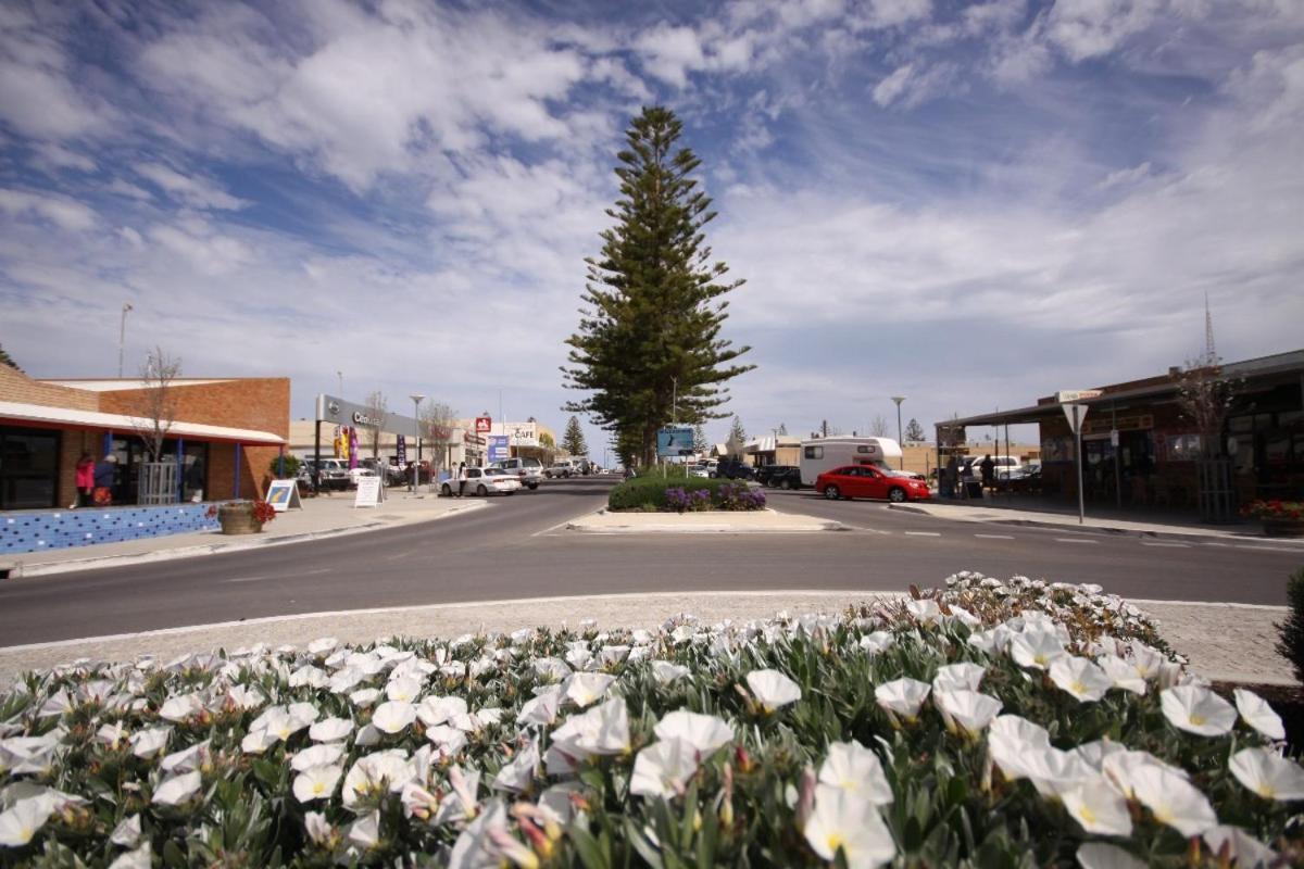 Ceduna Foreshore Caravan Park Ngoại thất bức ảnh